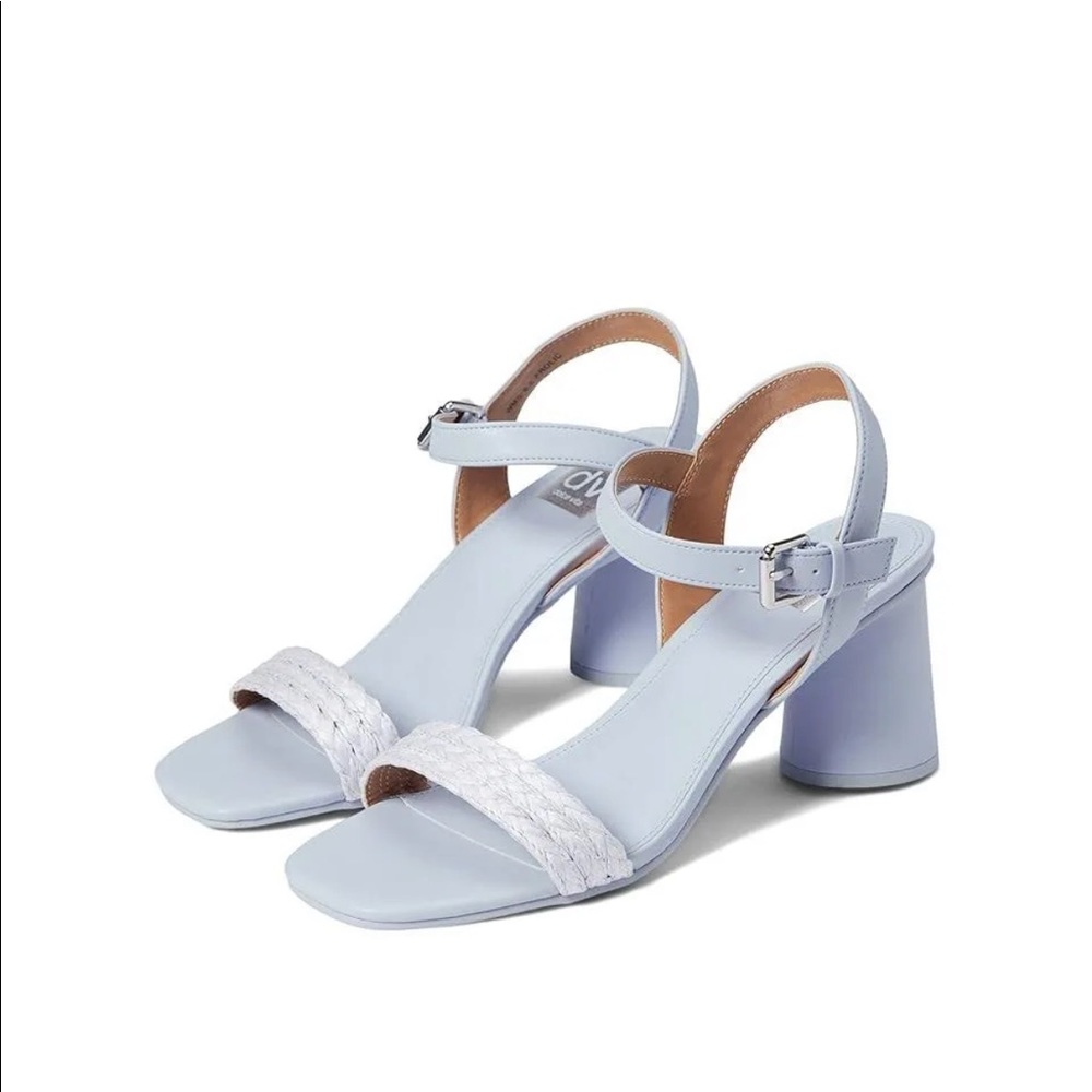 Dolce Vita Frolic Periwinkle Heels size 9